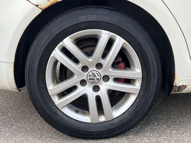 used 2007 Volkswagen Jetta car, priced at $2,500