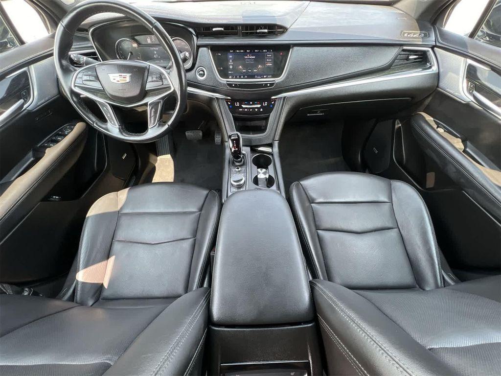 used 2023 Cadillac XT5 car, priced at $33,595