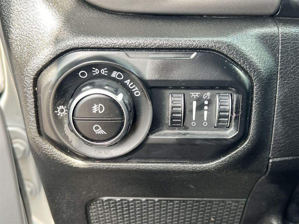 used 2020 Jeep Gladiator car, priced at $27,995