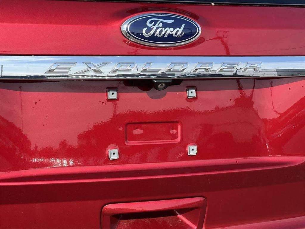 used 2015 Ford Explorer car, priced at $5,900