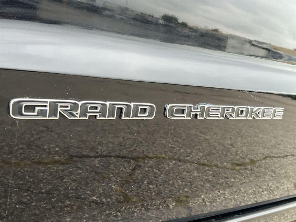used 2017 Jeep Grand Cherokee car, priced at $16,920