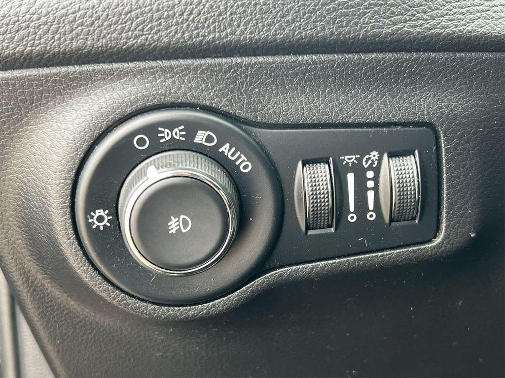 used 2020 Jeep Compass car, priced at $13,495