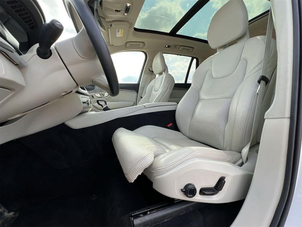 used 2022 Volvo XC90 car, priced at $35,995