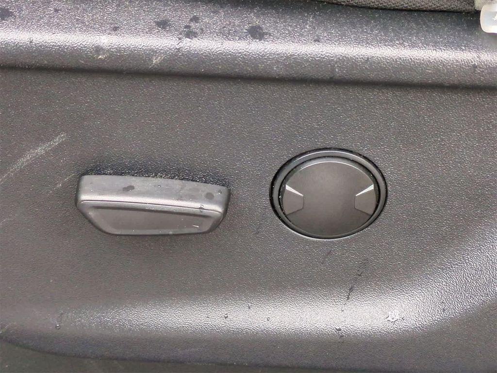 used 2024 Ford F-150 car, priced at $41,995