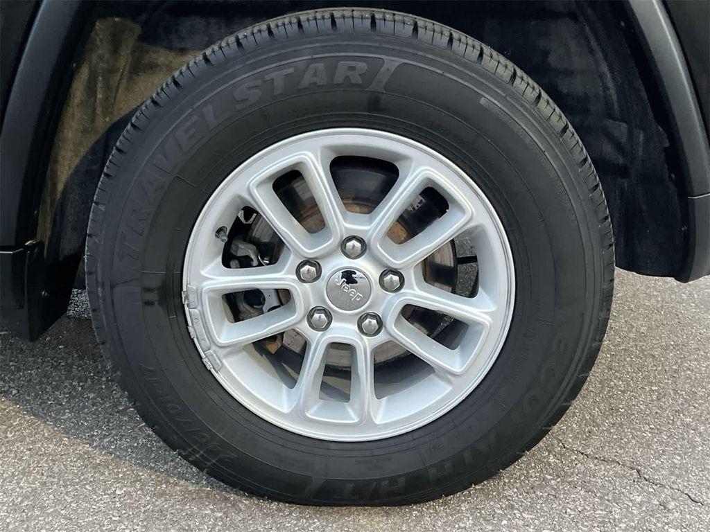 used 2020 Jeep Grand Cherokee car, priced at $16,995