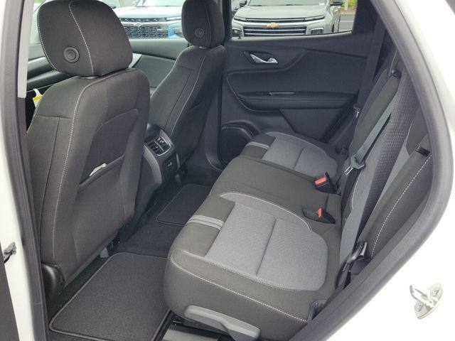 new 2025 Chevrolet Blazer car, priced at $33,289