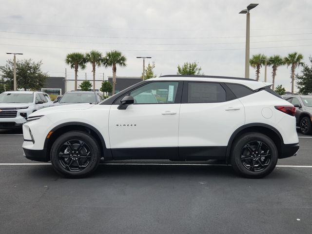 new 2025 Chevrolet Blazer car, priced at $33,289