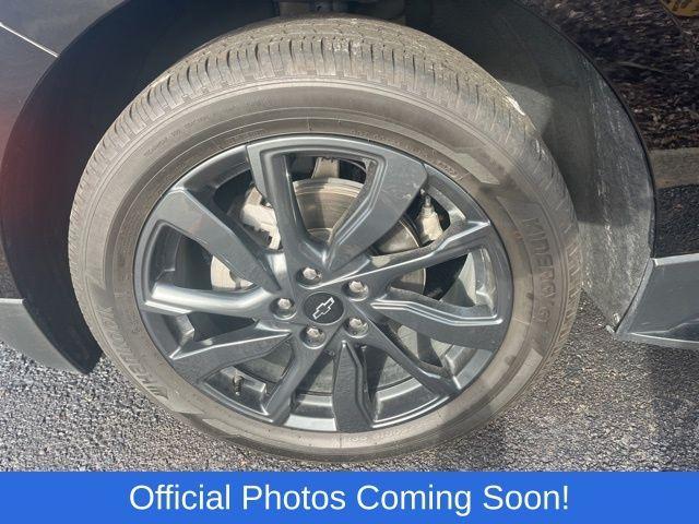used 2022 Chevrolet Equinox car, priced at $23,491
