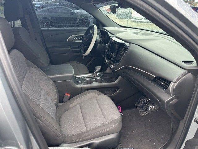 used 2023 Chevrolet Traverse car, priced at $27,991