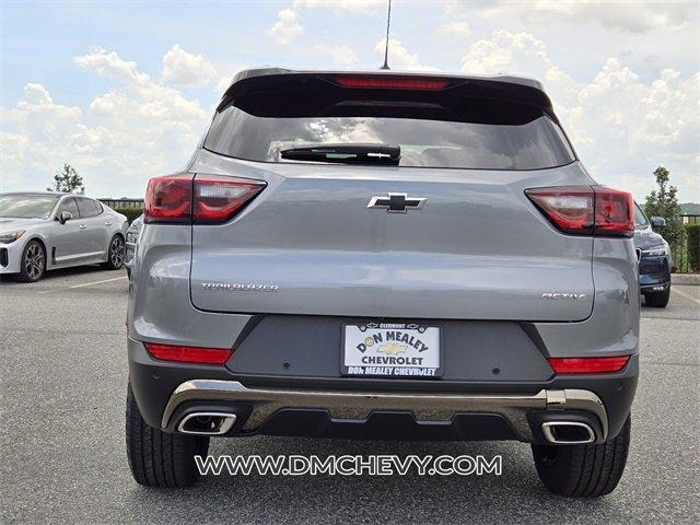 new 2025 Chevrolet TrailBlazer car, priced at $30,375