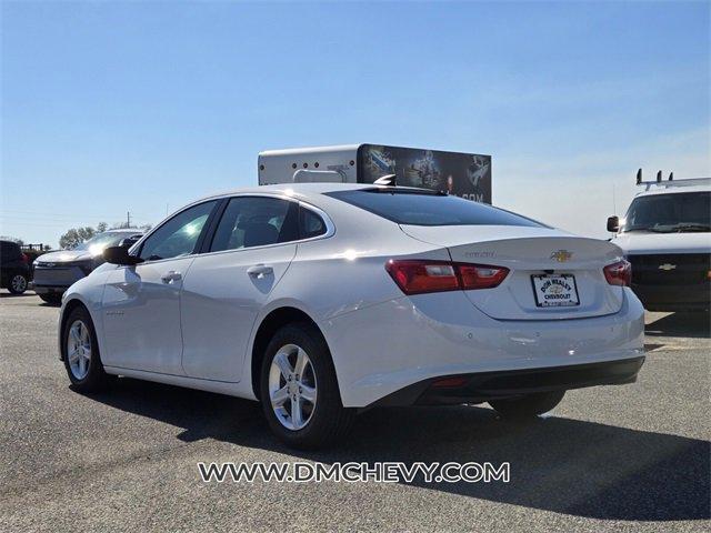 new 2025 Chevrolet Malibu car, priced at $26,400