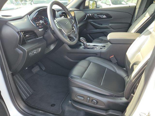 used 2022 Chevrolet Traverse car, priced at $26,993