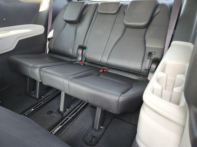 used 2022 Kia Carnival car, priced at $23,493