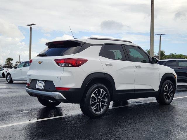 used 2024 Chevrolet TrailBlazer car, priced at $21,493