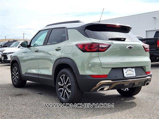 new 2025 Chevrolet TrailBlazer car, priced at $30,375