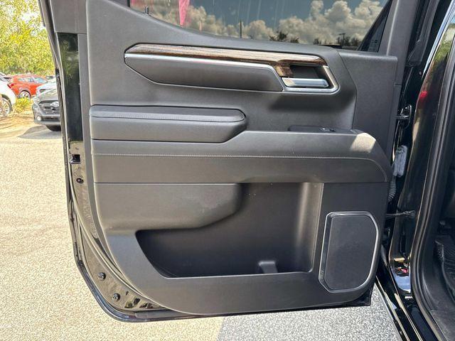 used 2022 GMC Sierra 1500 car, priced at $32,991