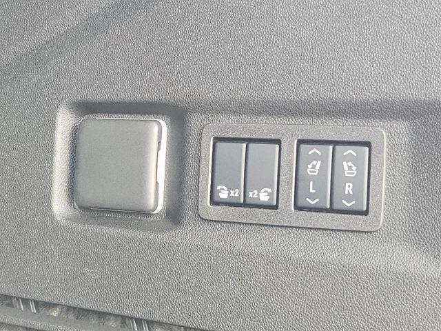 used 2025 Chevrolet Tahoe car, priced at $69,991