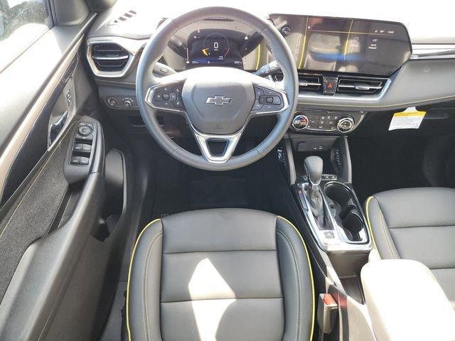 new 2025 Chevrolet TrailBlazer car, priced at $25,569