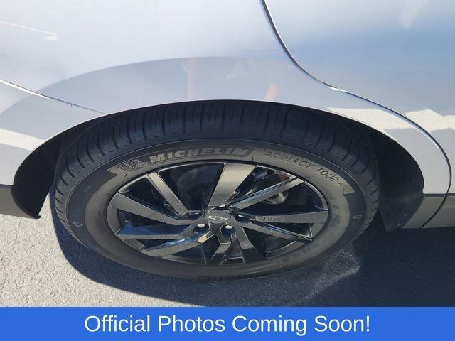 used 2023 Chevrolet Equinox car, priced at $20,791