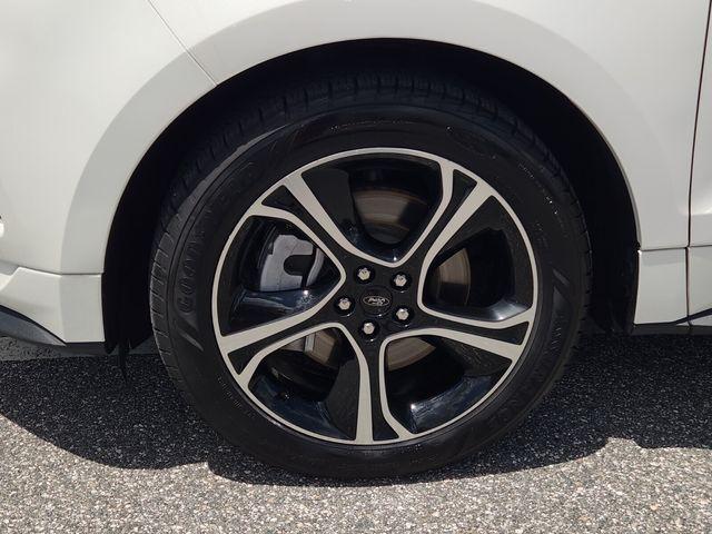 used 2021 Ford Edge car, priced at $20,294