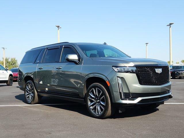 used 2023 Cadillac Escalade ESV car, priced at $78,492