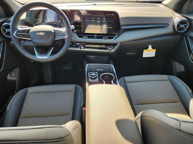 new 2026 Chevrolet Equinox car, priced at $30,918