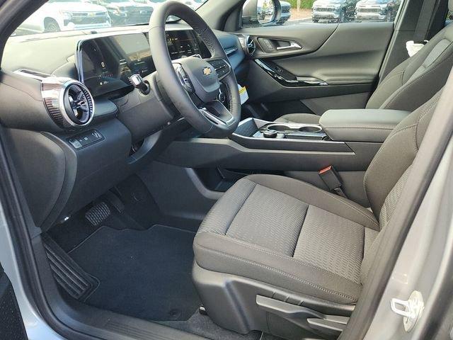 new 2026 Chevrolet Equinox car, priced at $27,295