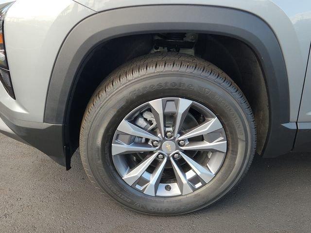 new 2026 Chevrolet Equinox car, priced at $27,295