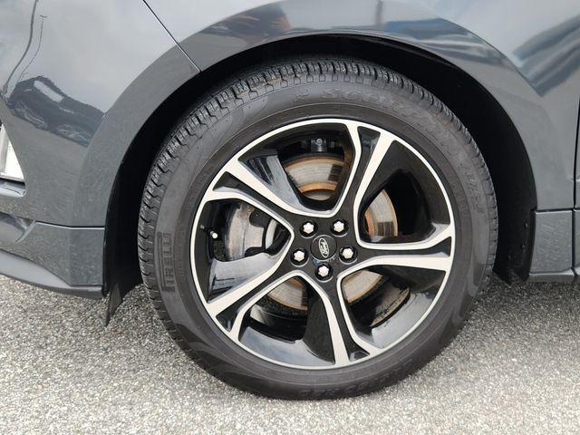 used 2021 Ford Edge car, priced at $20,294