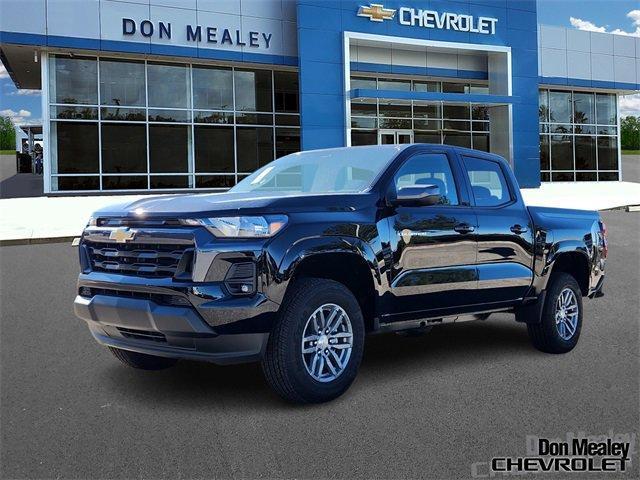 new 2024 Chevrolet Colorado car, priced at $36,050