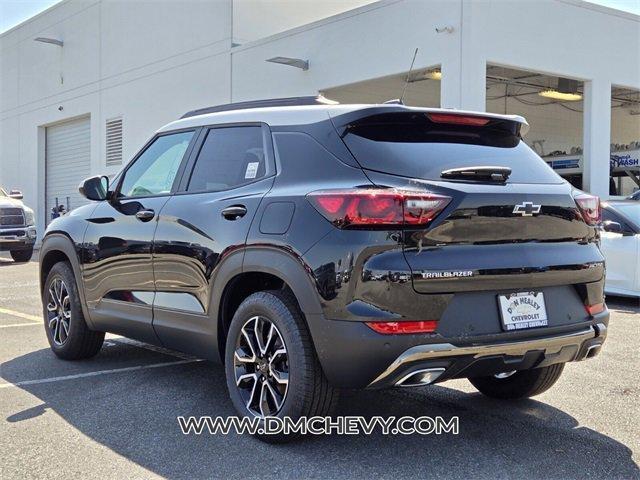 new 2025 Chevrolet TrailBlazer car, priced at $30,375