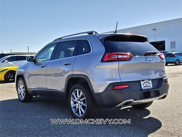 used 2018 Jeep Cherokee car, priced at $14,495