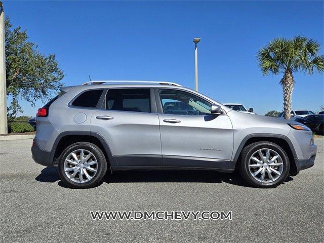 used 2018 Jeep Cherokee car, priced at $14,495