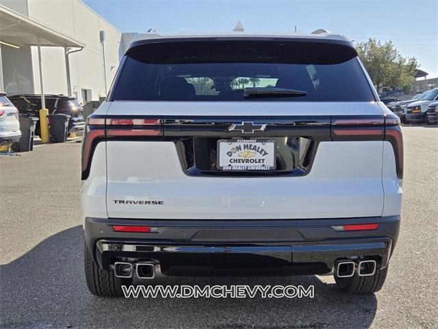 new 2025 Chevrolet Traverse car, priced at $46,615