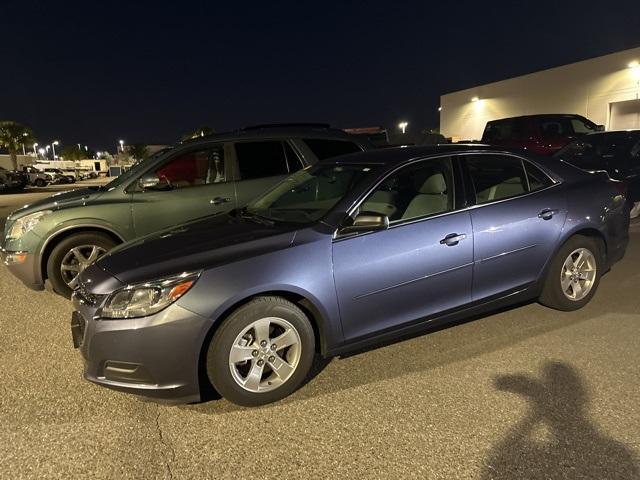 used 2015 Chevrolet Malibu car, priced at $9,500