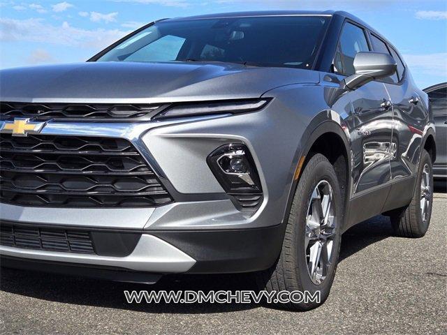 new 2025 Chevrolet Blazer car, priced at $37,470