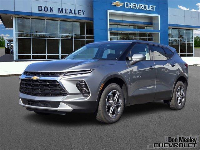 new 2025 Chevrolet Blazer car, priced at $37,470