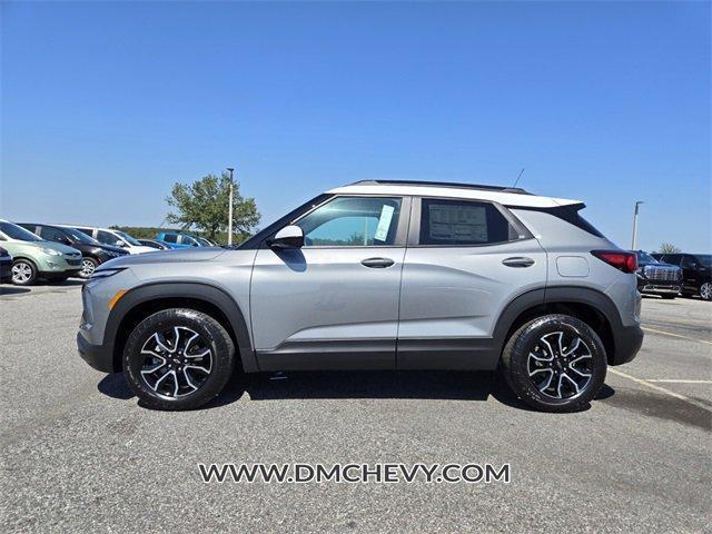 new 2025 Chevrolet TrailBlazer car, priced at $30,375