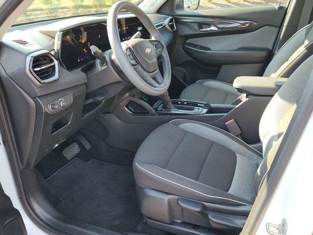 used 2024 Chevrolet TrailBlazer car, priced at $20,992