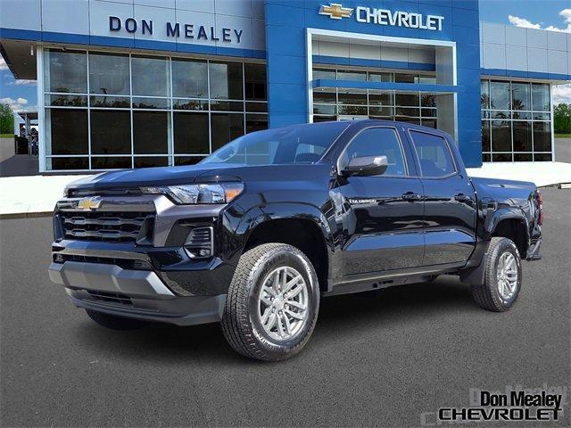 new 2024 Chevrolet Colorado car, priced at $36,880