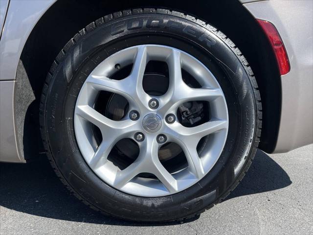 used 2018 Chrysler Pacifica car, priced at $15,788