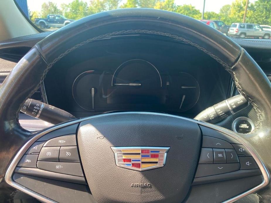 used 2019 Cadillac XT5 car, priced at $23,950