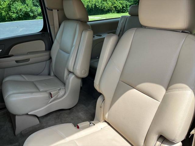 used 2014 Chevrolet Suburban car, priced at $21,488