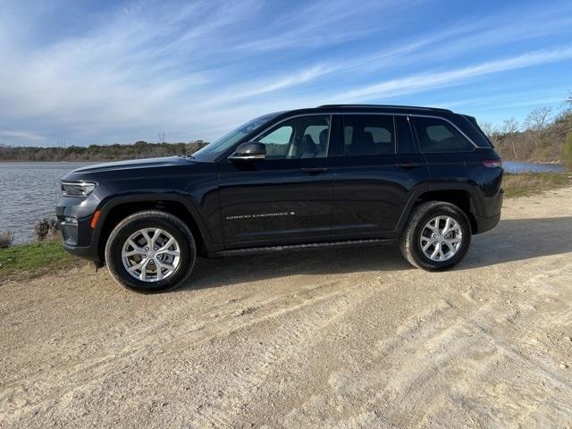 used 2023 Jeep Grand Cherokee car, priced at $44,620