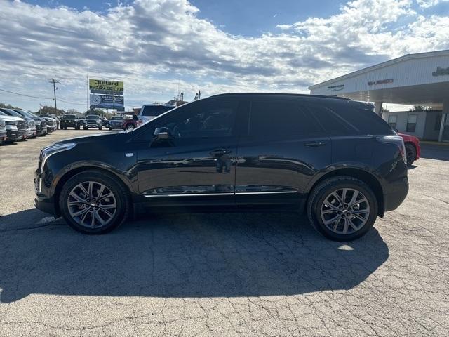 used 2020 Cadillac XT5 car, priced at $24,422