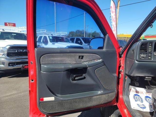 used 2002 Chevrolet Silverado 2500 car, priced at $9,955