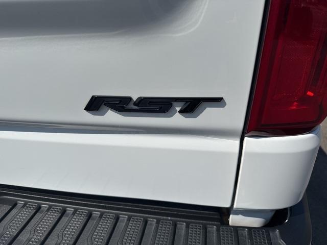used 2022 Chevrolet Silverado 1500 car, priced at $42,647