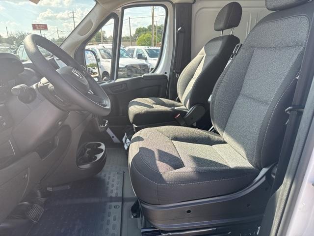 new 2025 Ram ProMaster 2500 car, priced at $48,257
