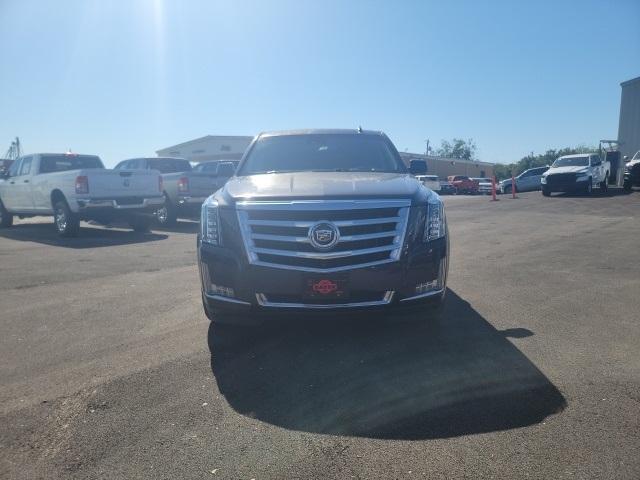 used 2015 Cadillac Escalade car, priced at $24,925