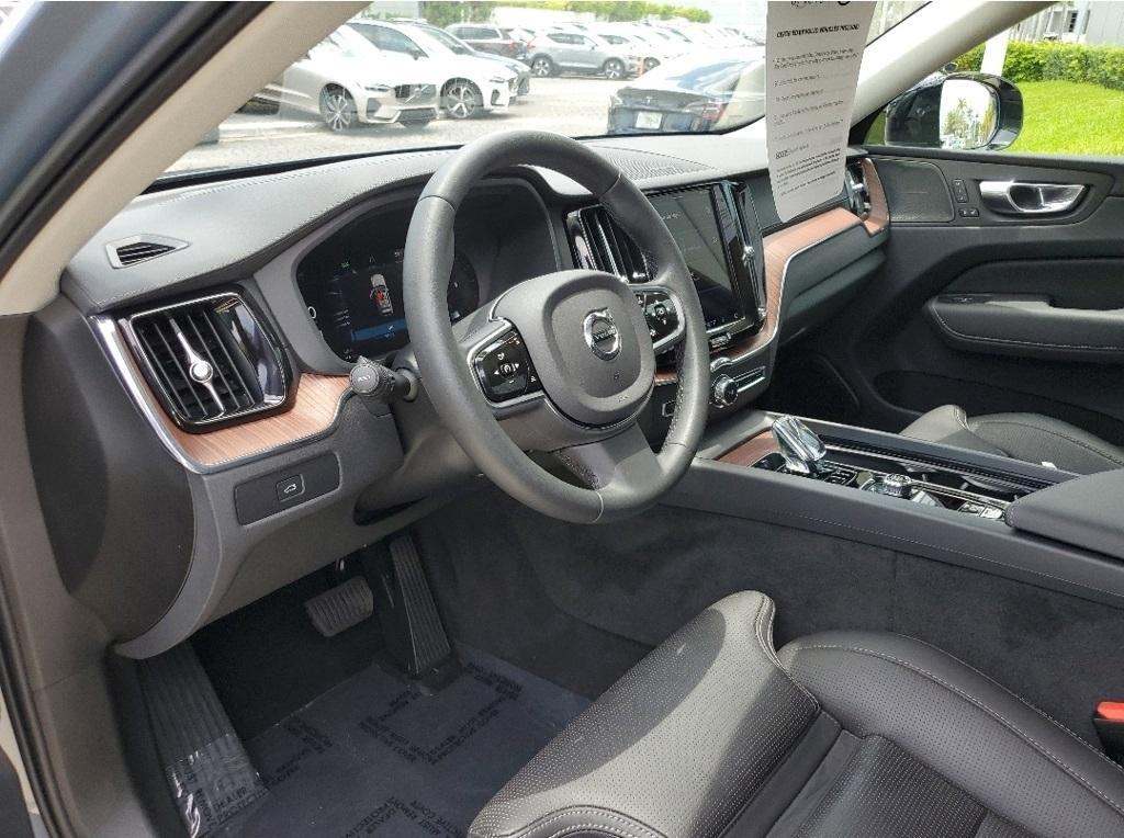 used 2023 Volvo XC60 car, priced at $41,500